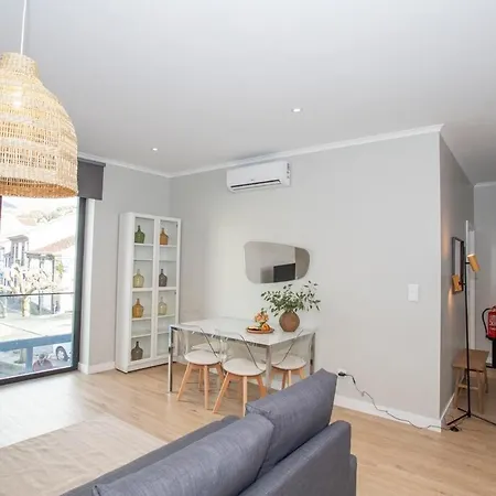 Casa Do Gaveto Água de Pau