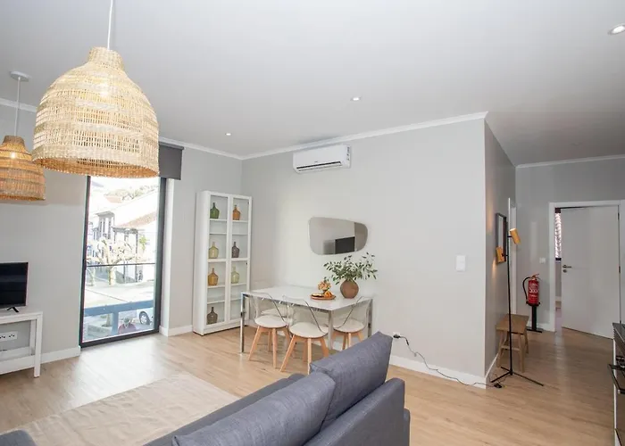 Casa Do Gaveto Água de Pau